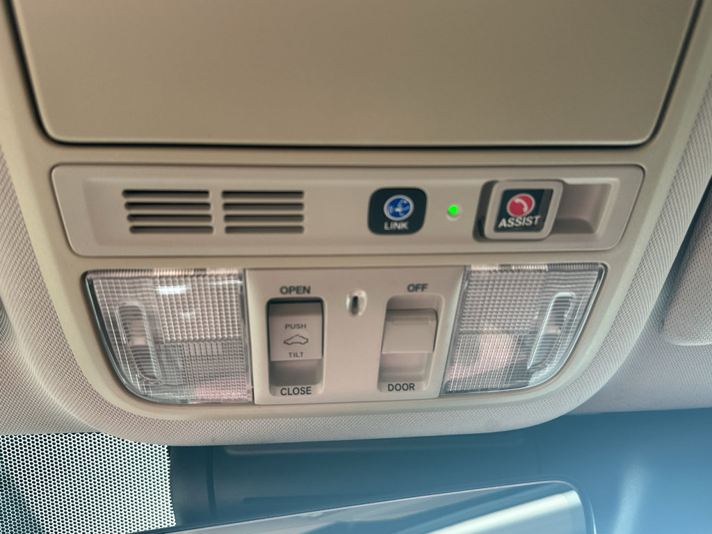 Used 2018 Honda Accord Touring image 27
