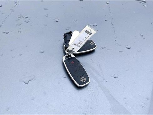 Used 2023 Nissan Ariya AWD image 12