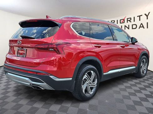 Used 2022 Hyundai Santa Fe SEL w/ Convenience Package FWD image 4
