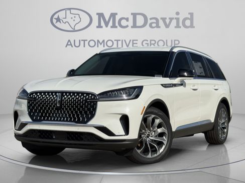New 2026 Lincoln Aviator 2WD image 2