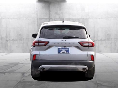 Certified 2024 Ford Escape Active w/ Cold Weather Package image 6