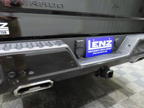 Used 2021 Chevrolet Silverado 1500 LT Trail Boss w/ Convenience Package II AWD/4WD image 41