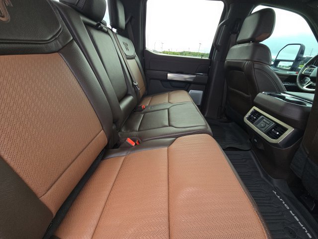 Used 2026 Ford F350 King Ranch w/ FX4 Off-Road Package AWD/4WD image 15