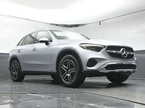 Used 2026 Mercedes-Benz GLC 300 image 34