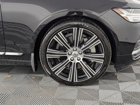 Used 2024 Volvo S90 B6 Ultimate image 14