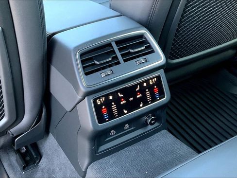 Used 2022 Audi A6 3.0T allroad Prestige image 34