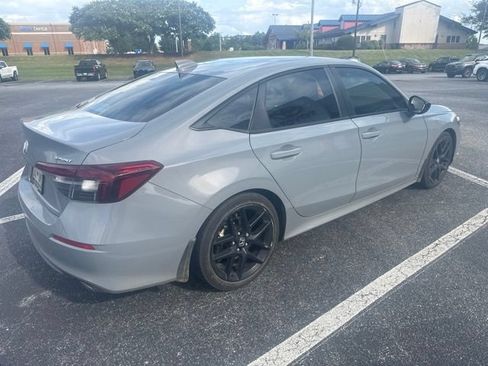 Used 2025 Honda Civic Sport image 3