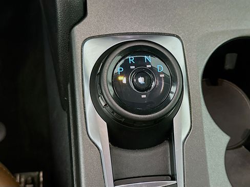 Used 2025 Ford Bronco Sport Outer Banks w/ Outer Banks Tech Package+ AWD/4WD image 25
