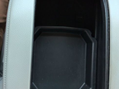 Used 2016 Toyota Highlander XLE AWD/4WD image 26