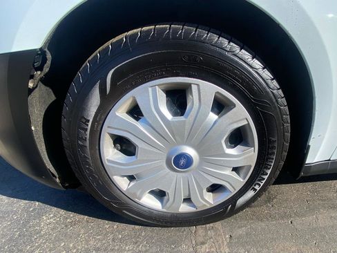 Used 2022 Ford Transit Connect XL image 38