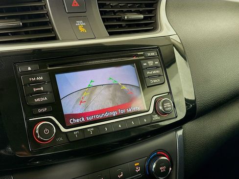 Used 2017 Nissan Sentra SR image 13