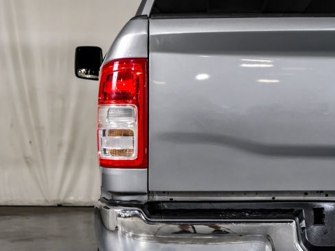 Used 2023 RAM 3500 Big Horn AWD/4WD image 38