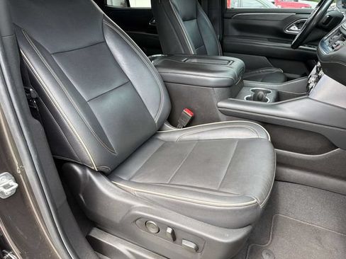 Used 2021 GMC Yukon SLT RWD image 32