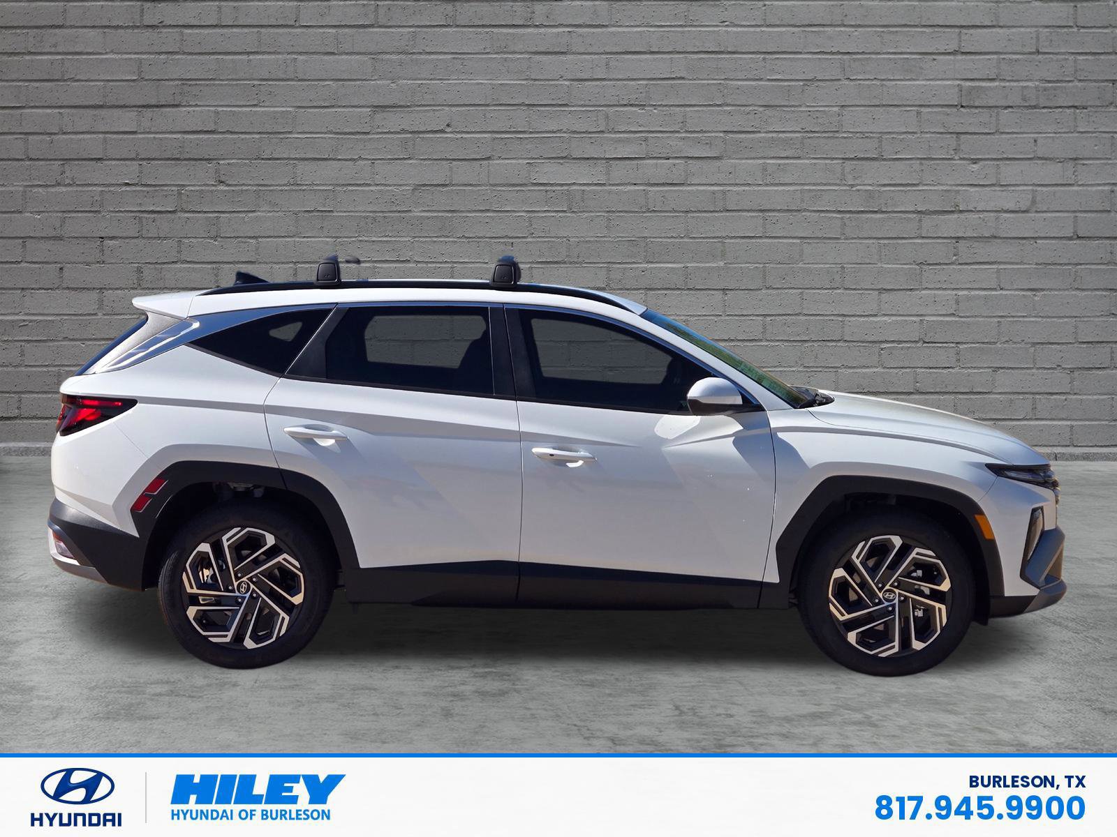 New 2026 Hyundai Tucson SEL Plus FWD image 3