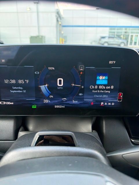 Certified 2024 Chevrolet Equinox EV RS FWD image 6