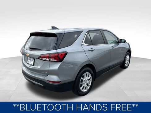 Used 2023 Chevrolet Equinox LT w/ Driver Convenience Package image 5