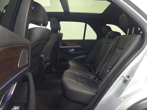 Used 2025 Mercedes-Benz GLE 350 4MATIC image 8