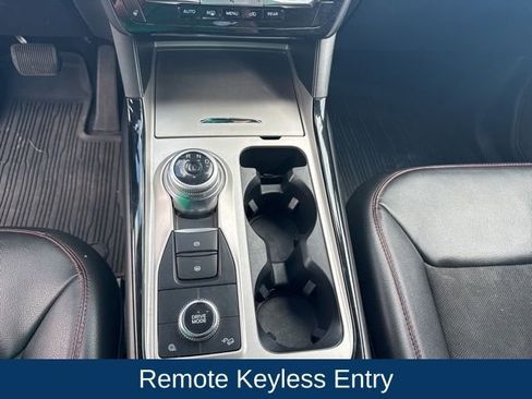 Certified 2022 Ford Explorer ST-Line w/ Class IV Trailer Tow Package image 26