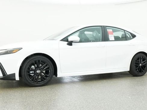 New 2026 Toyota Camry SE image 51