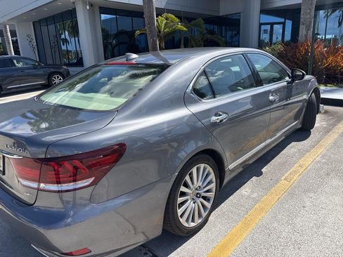 Used 2015 Lexus LS 460 L image 3