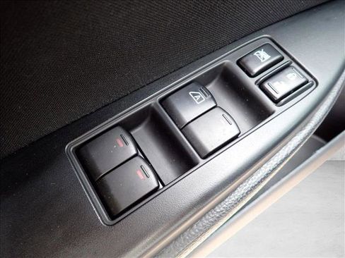 Used 2012 Subaru Outback 2.5i Premium w/ All-Weather Pkg image 13