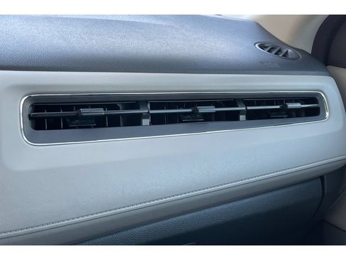 Used 2018 Honda HR-V EX-L image 31