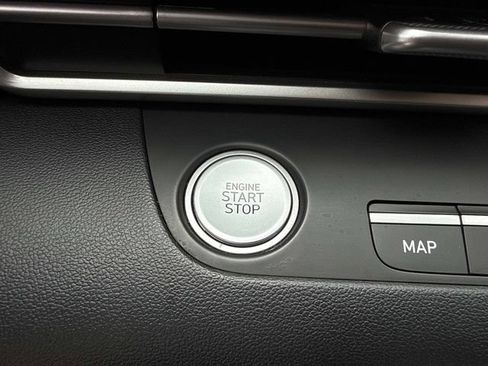 Used 2023 Hyundai Elantra SEL w/ Convenience Package FWD image 27