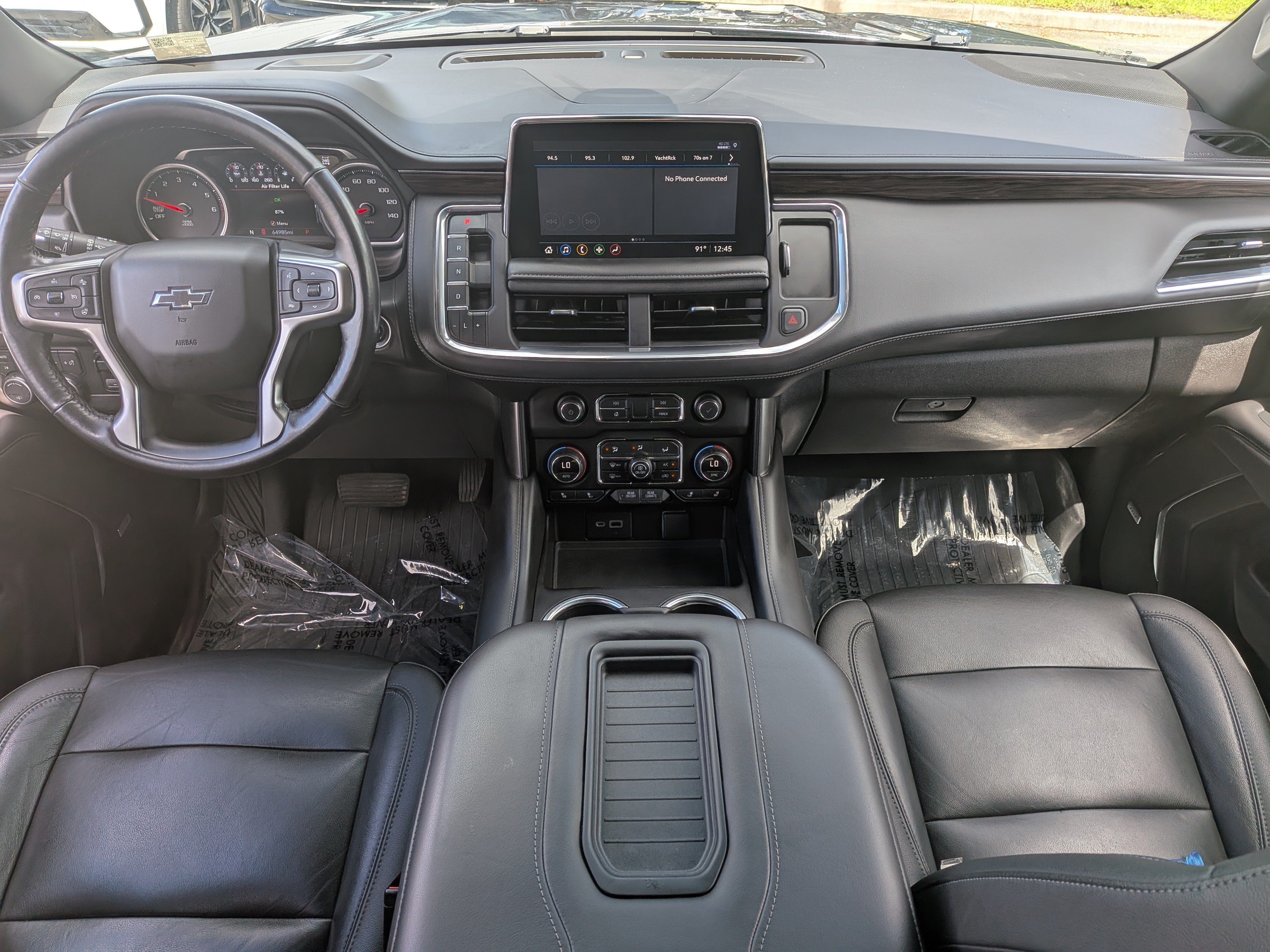 Used 2021 Chevrolet Tahoe Z71 w/ Z71 Off-Road Package AWD/4WD image 18
