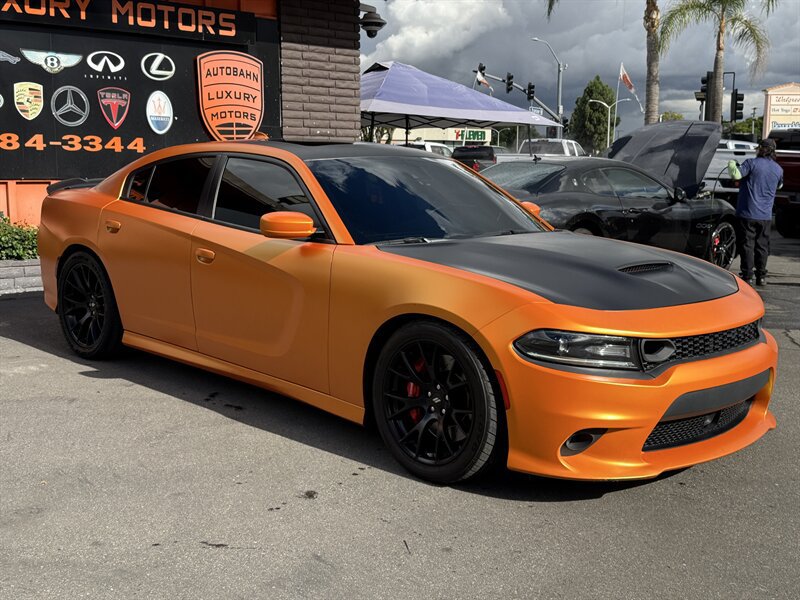 Used 2018 Dodge Charger R/T Scat Pack w/ Dynamics Package RWD image 21