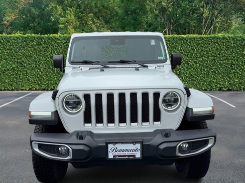 Used 2020 Jeep Wrangler Unlimited Sahara image 7