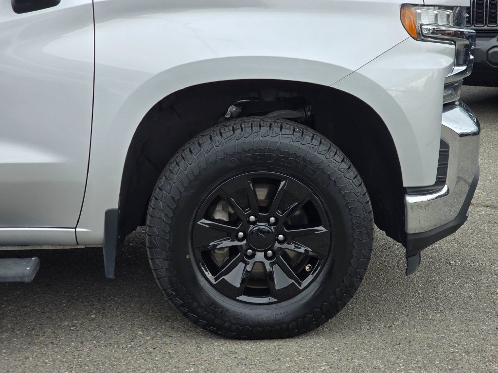 Used 2020 Chevrolet Silverado 1500 LT w/ All-Star Edition AWD/4WD image 11