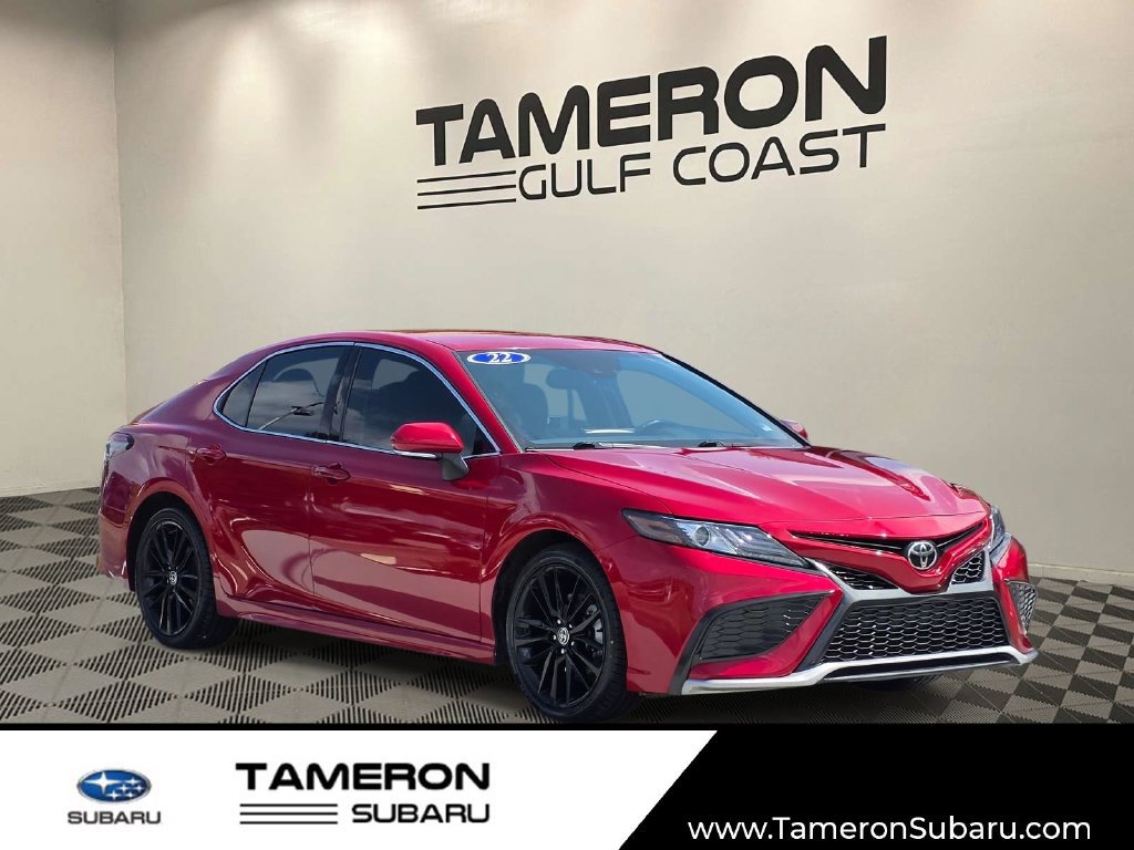 Used 2022 Toyota Camry XSE FWD image 1