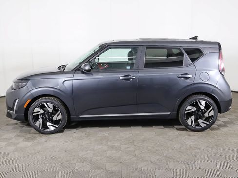 Used 2023 Kia Soul GT-Line FWD image 17