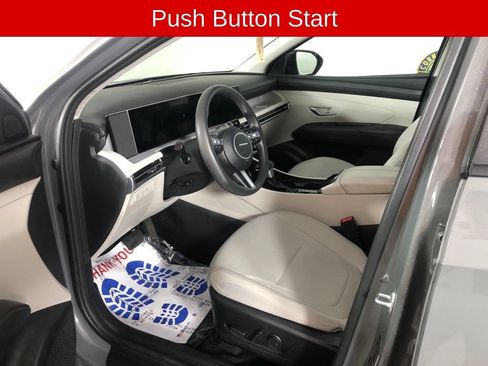 Used 2025 Hyundai Tucson SEL AWD/4WD image 8