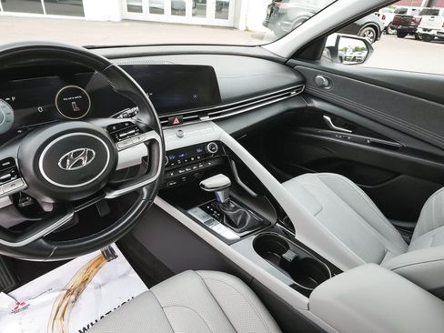 Used 2023 Hyundai Elantra Limited w/ Cargo Package FWD image 35