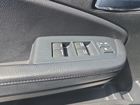Used 2022 Honda Pilot Special Edition image 29