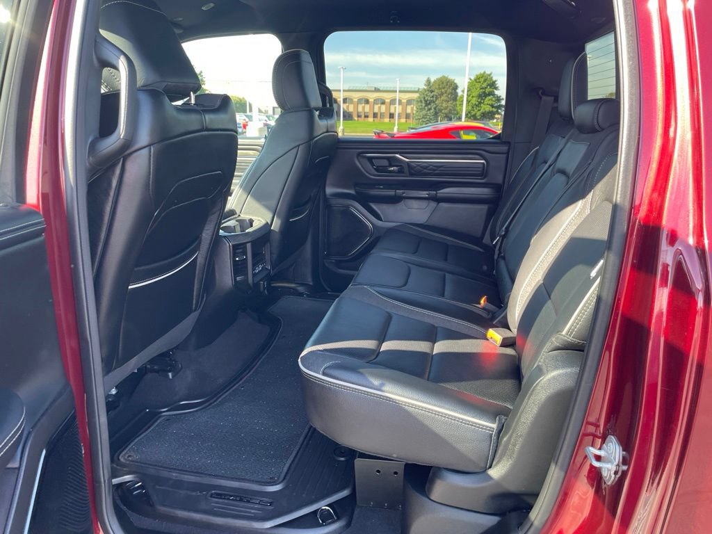 Used 2025 RAM 1500 Limited AWD/4WD image 21