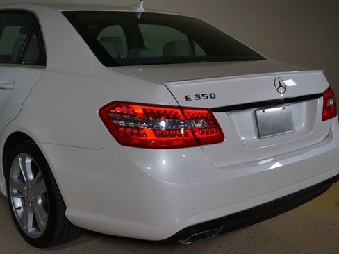 Used 2012 Mercedes-Benz E 350 Sedan image 30