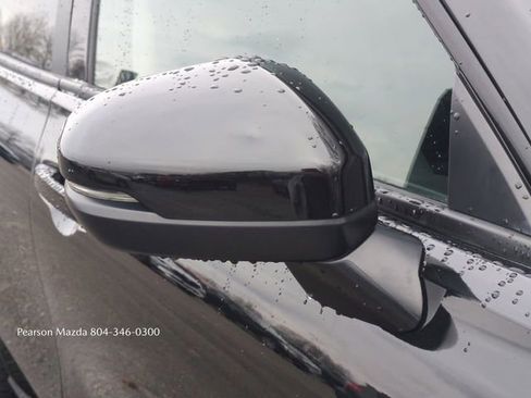 Used 2025 Honda HR-V EX-L image 13