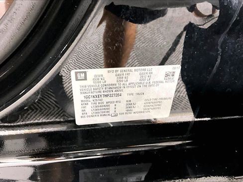 Used 2017 Chevrolet Silverado 2500 High Country w/ Duramax Plus Package image 34