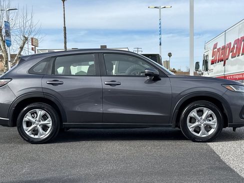 Used 2024 Honda HR-V LX image 7