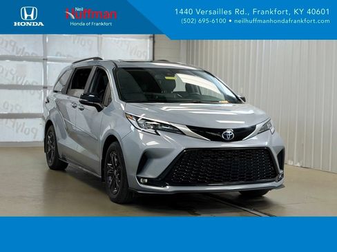 Used 2024 Toyota Sienna XSE w/ XSE Premium Package AWD/4WD image 1