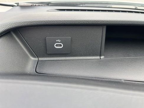 New 2026 Ford Transit 250 Low Roof w/ Load Area Protection Package image 20