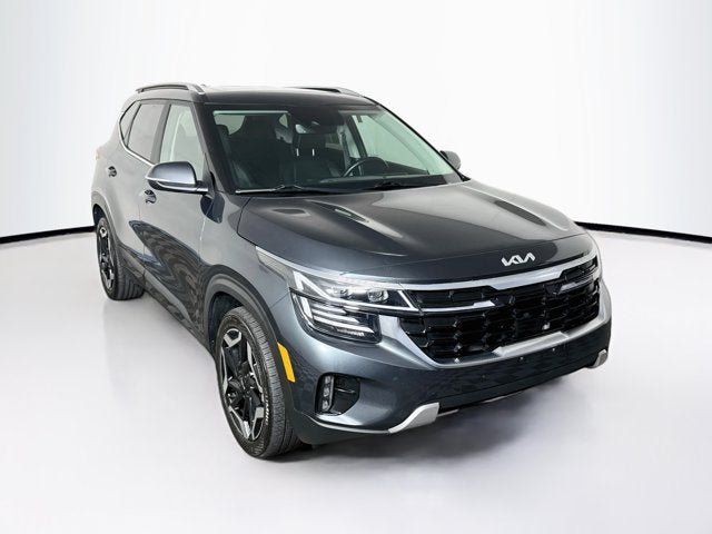 Certified 2024 Kia Seltos SX w/ SX Sunroof Package AWD/4WD image 3