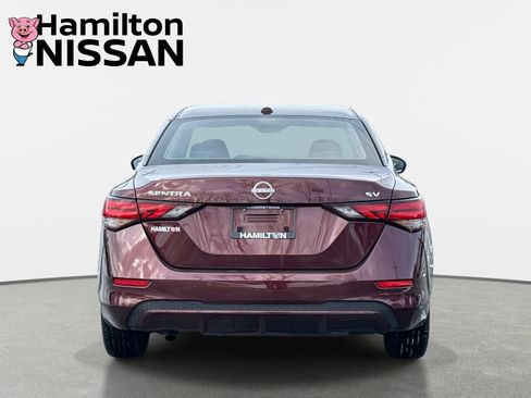 Used 2024 Nissan Sentra SV image 3