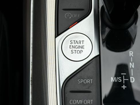 Used 2020 BMW M340i RWD image 10