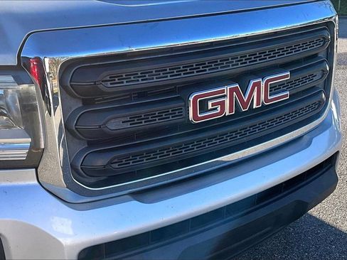 Used 2019 GMC Canyon 2WD Crew Cab w/ Convenience Package image 32