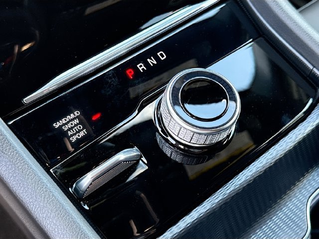 New 2026 Jeep Grand Cherokee Limited AWD/4WD image 13