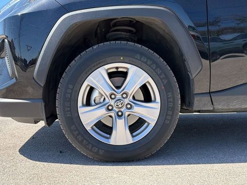 Used 2025 Toyota RAV4 XLE image 12