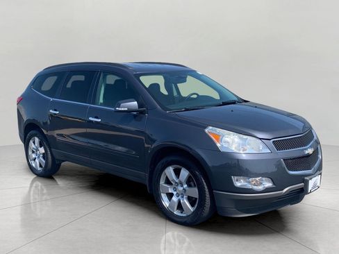 Used 2012 Chevrolet Traverse LT w/ All-Star Edition FWD image 1